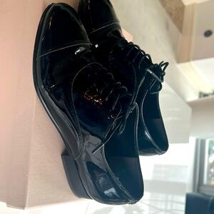 Black patent leather shoes